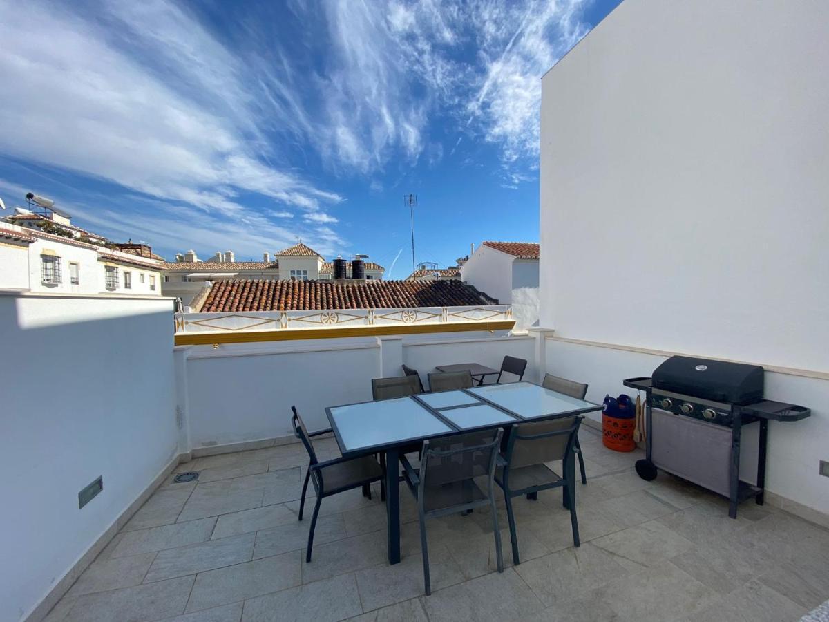 New Townhouse In The Heart Of Nerja With Jacuzzi Villa ภายนอก รูปภาพ