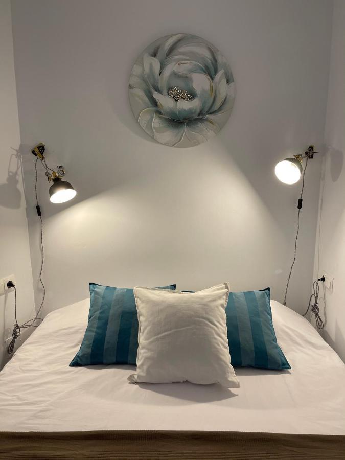 New Townhouse In The Heart Of Nerja With Jacuzzi Villa ภายนอก รูปภาพ