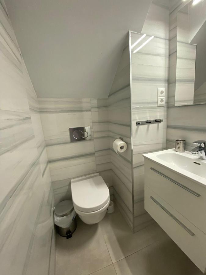 New Townhouse In The Heart Of Nerja With Jacuzzi Villa ภายนอก รูปภาพ